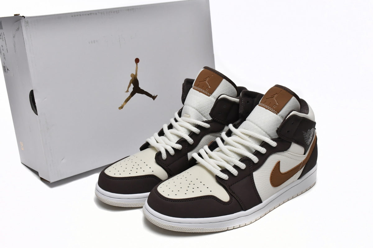 Air Jordan 1 Mid SE Brown Basalt Oatmeal Reps Sneaker DO6699-200