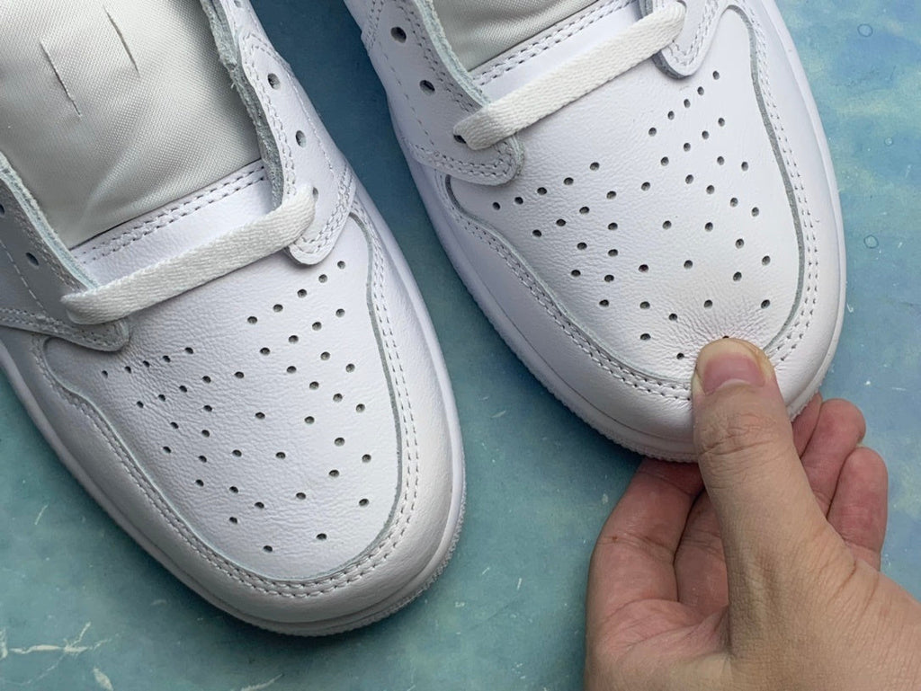 Air Jordan 1 Low White/Grey Unisex Sneakers CZ0790-100