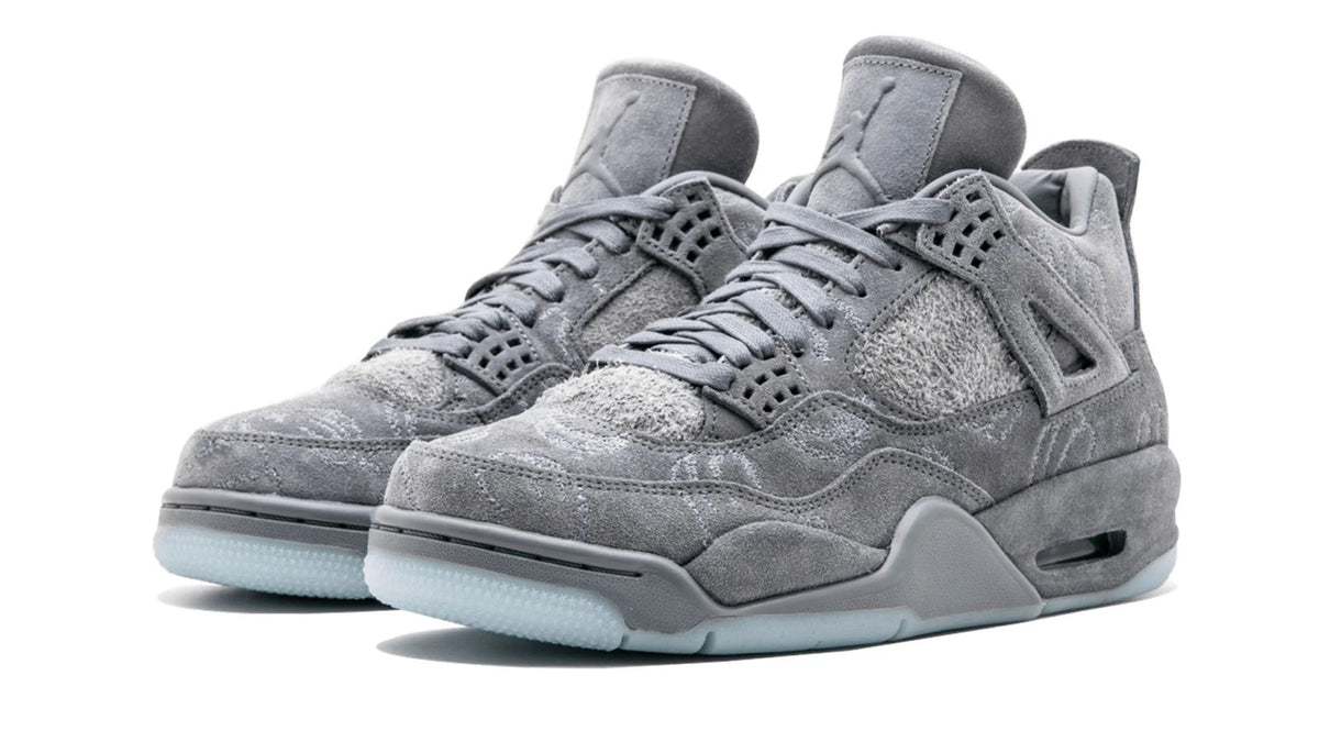 Air Jordan 4 Retro Kaws "KAWS"