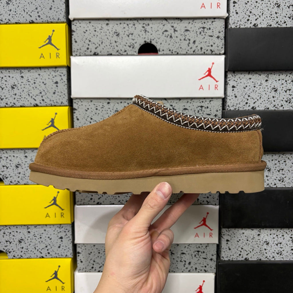 UGG Tasman Slip-On Slipper – Suede Moccasin with Shearling Lining, Brown & White Woven Collar & Sand Lug Sole in Chestnut