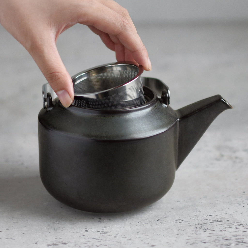 Kinto LT teapot 600ml black