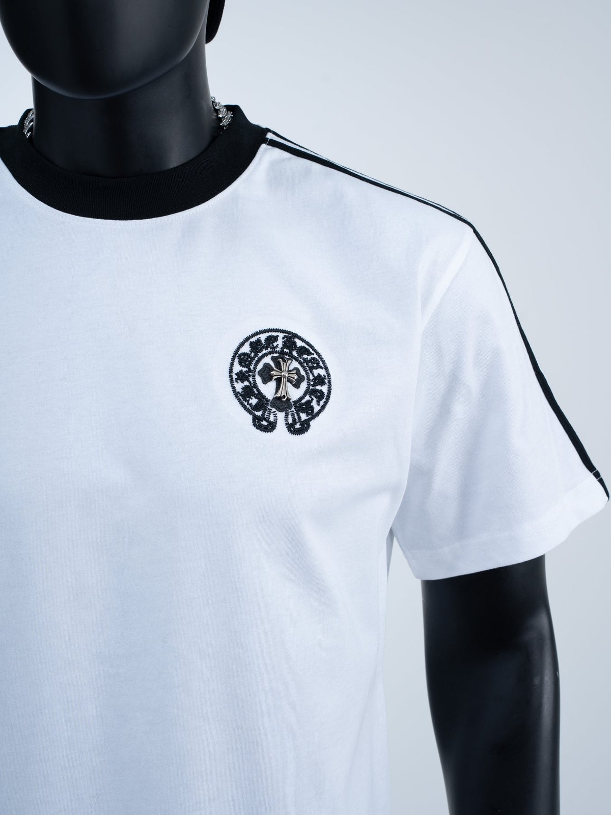 Chrome Hearts Horseshoe Cross Graphic T-Shirt