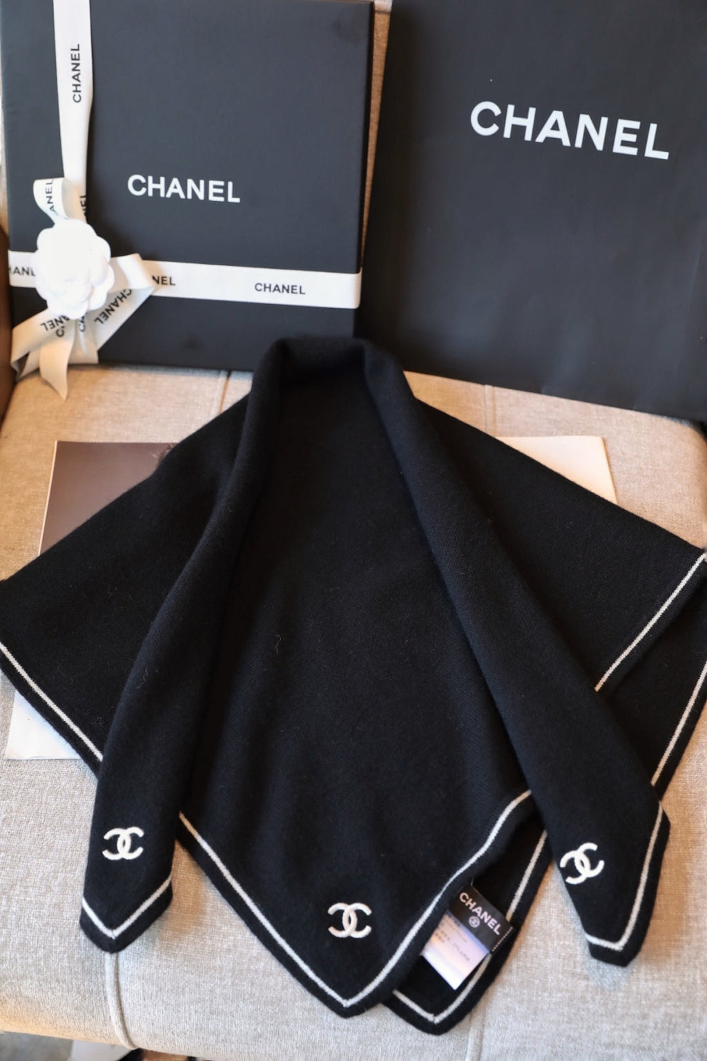 Chanel Style Contrast-Border Logo Scarf