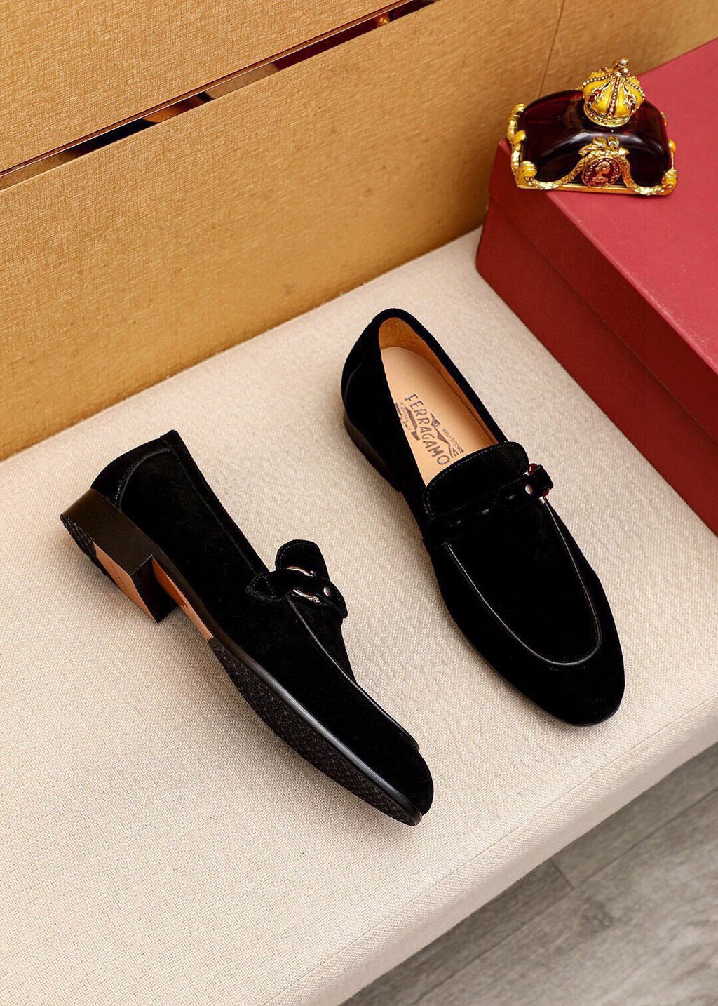 Ferragamo Black Hardware Loafers