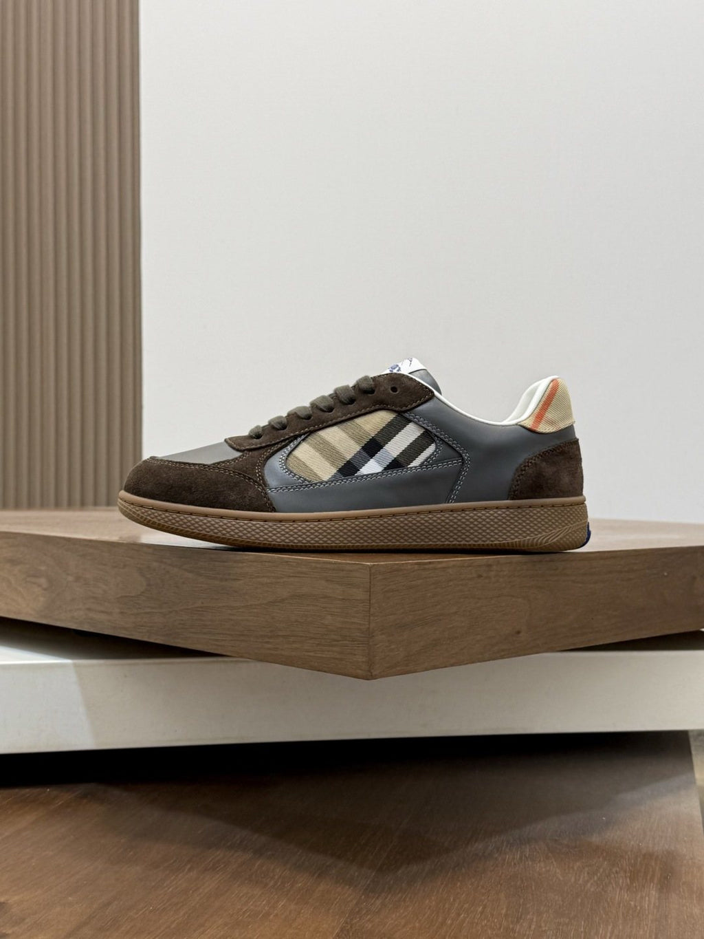 Burberry Check-Panel Low-Top Sneakers