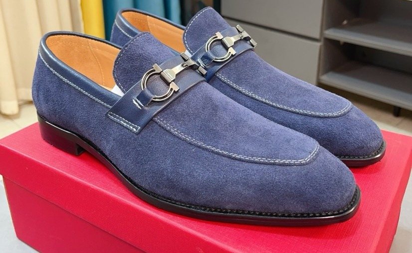 Ferragamo Men's Bit Loafers - Apron Toe With Contrast Stitching