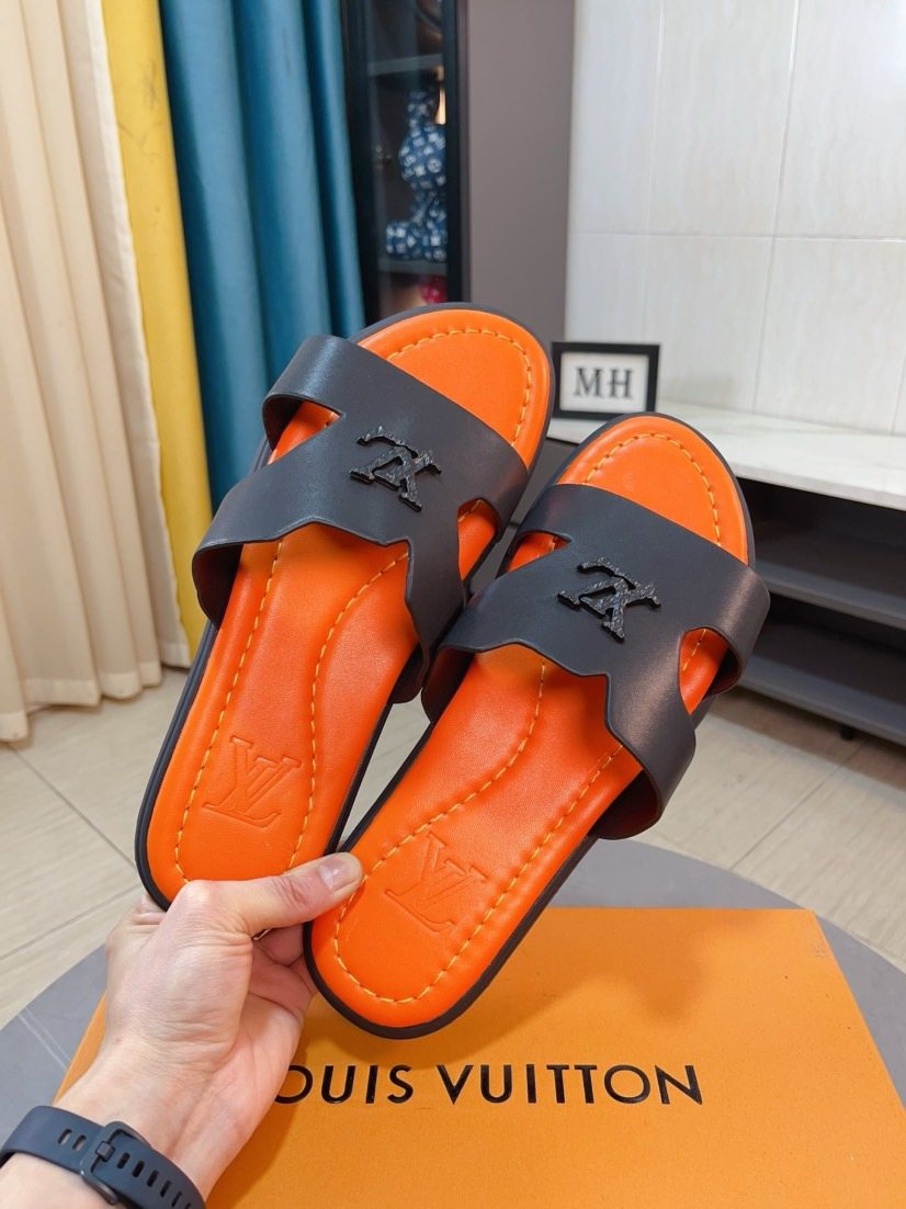 Louis Vuitton Men's Logo-Pattern Slide Sandals