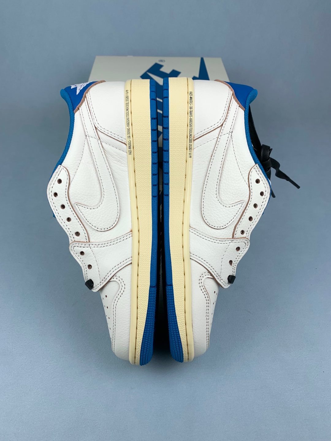 Air Jordan 1 Low OG Travis Scott Reverse Mocha Whit Unisex Sneakers DM7866-104